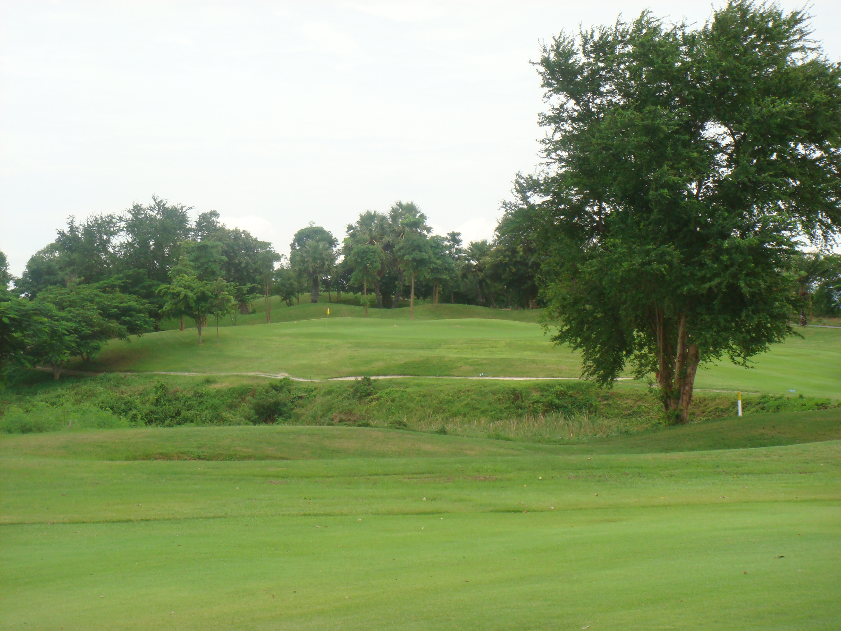 Blue Sapphire Golf & Resort (